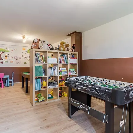 Letniskowe Corleone Domek letniskowy *